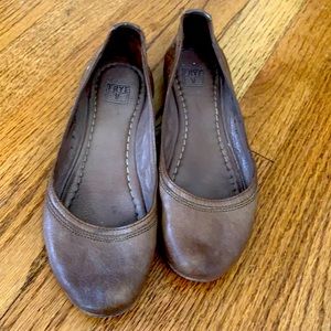 Frye Carson Ballet Flats Size 7